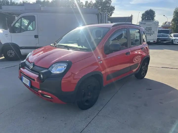 Fiat Panda 1.2 City Cross s&s 69cv my19 2018 Citycar, Benzina — usata in vendita a Cologno Monzese (Milano) — foto 1