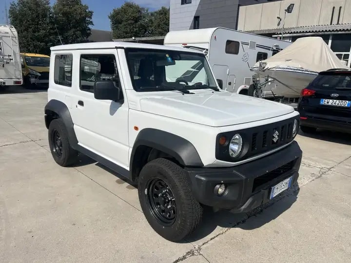 Suzuki Jimny 1.5 Pro 4wd allgrip 2023 SUV, Benzina — usata in vendita a Cologno Monzese (Milano) — foto 1